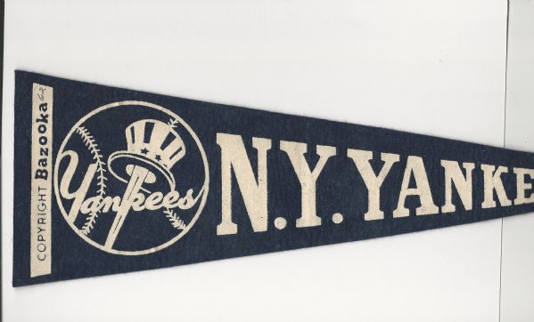 C. 1962 New York Yankees Bazooka Gum Felt Pennant
