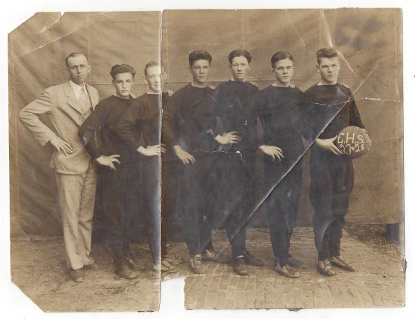1927 -1928 EHS (Washington State) Basketball Team Photo 