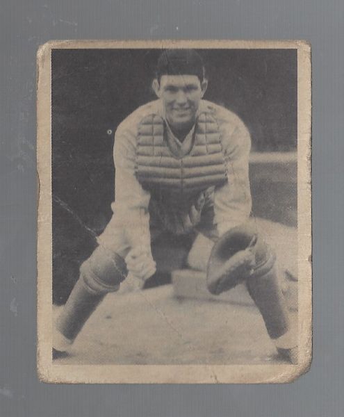 1939 Bill Dickey (HOF) Play Ball Baseball Card