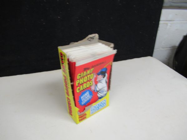 1981 Topps Baseball Large Player Photos Unopened Box of (36)
